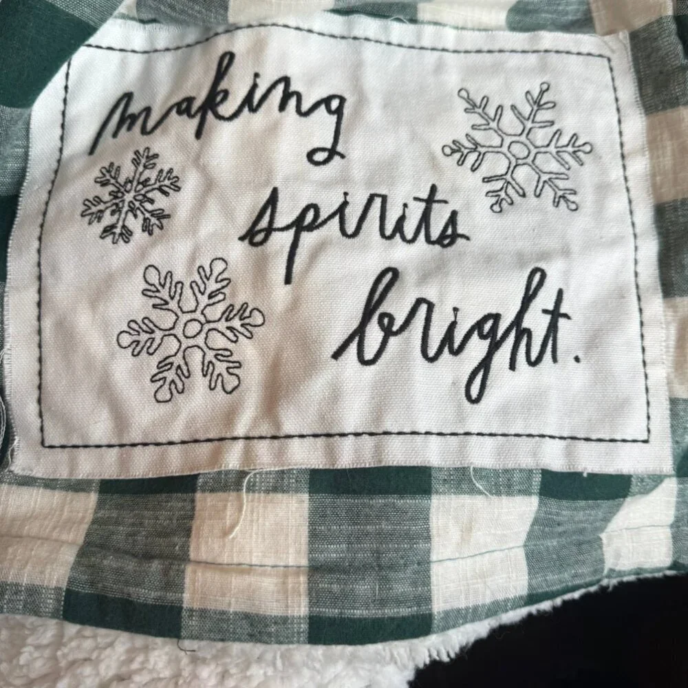 New Rae Dunn MAKING SPIRITS BRIGHT Buffalo Check Sherpa Blanket Throw